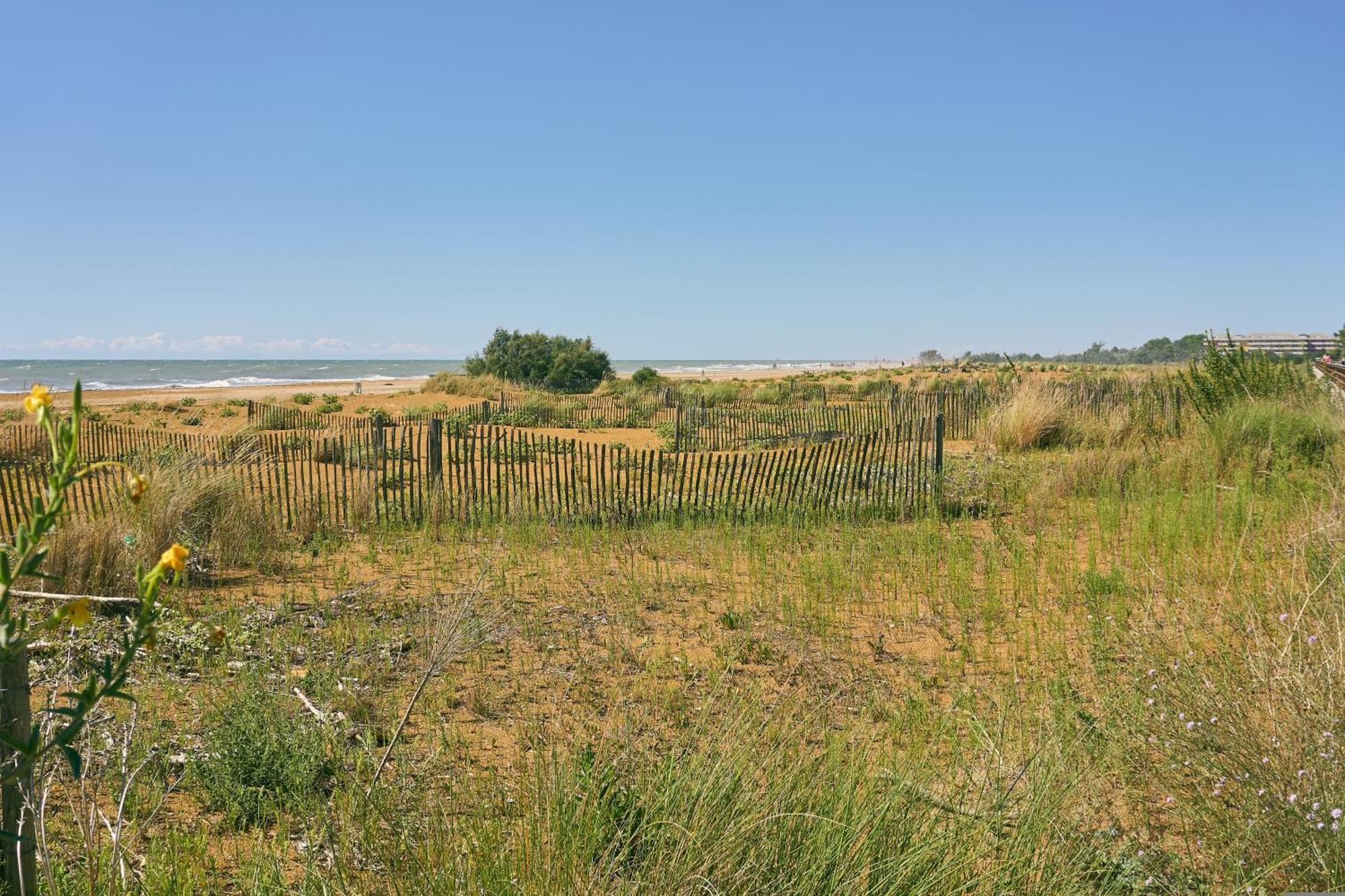 Nice Two-Bedroom Apartment 150M From The Beach Bibione Exterior foto