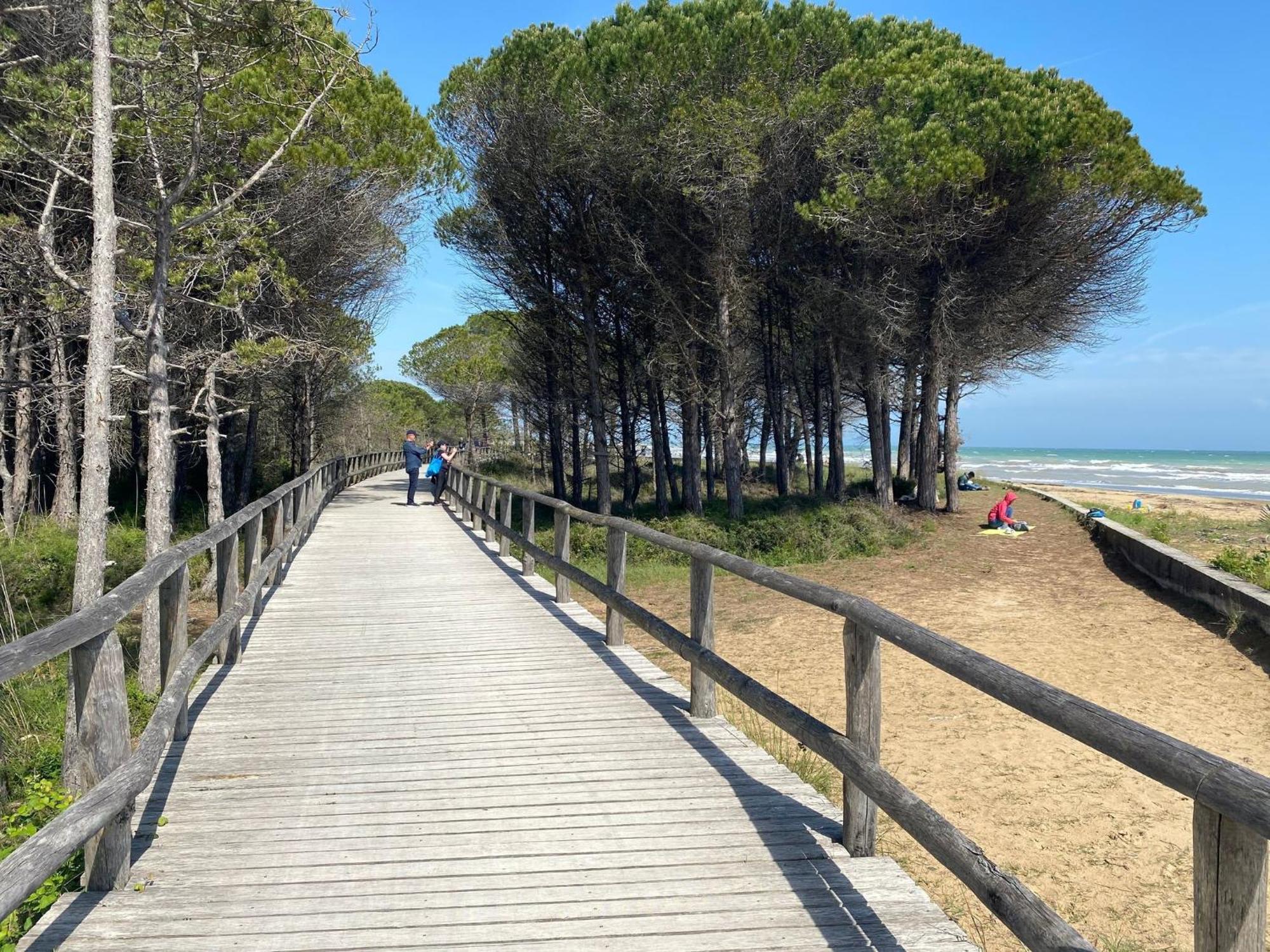 Nice Two-Bedroom Apartment 150M From The Beach Bibione Exterior foto
